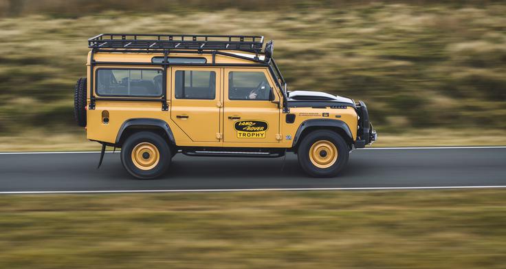 Land rover defender V8 trophy | Foto: Land Rover
