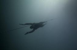 Jeranko brez plavuti do novega državnega rekorda in globine −75 metrov
