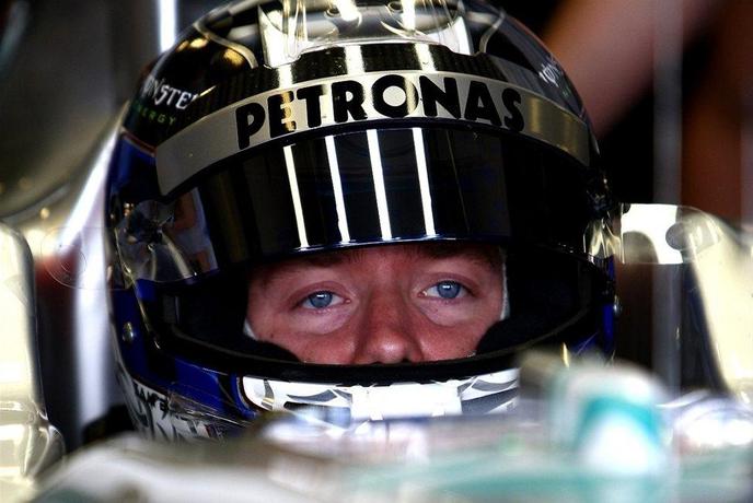 S Ferrarijem prvi Bianchi, Mercedes preizkušal nov izpuh