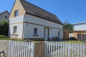 Bosanec v Nemčiji kupil hišo, polno smeti, za 3.500 evrov, v njej pa našel presenečenje