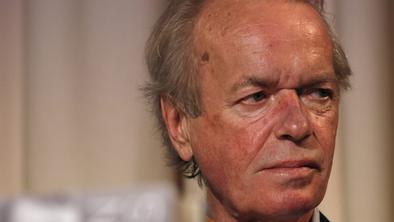 Umrl pisatelj Martin Amis