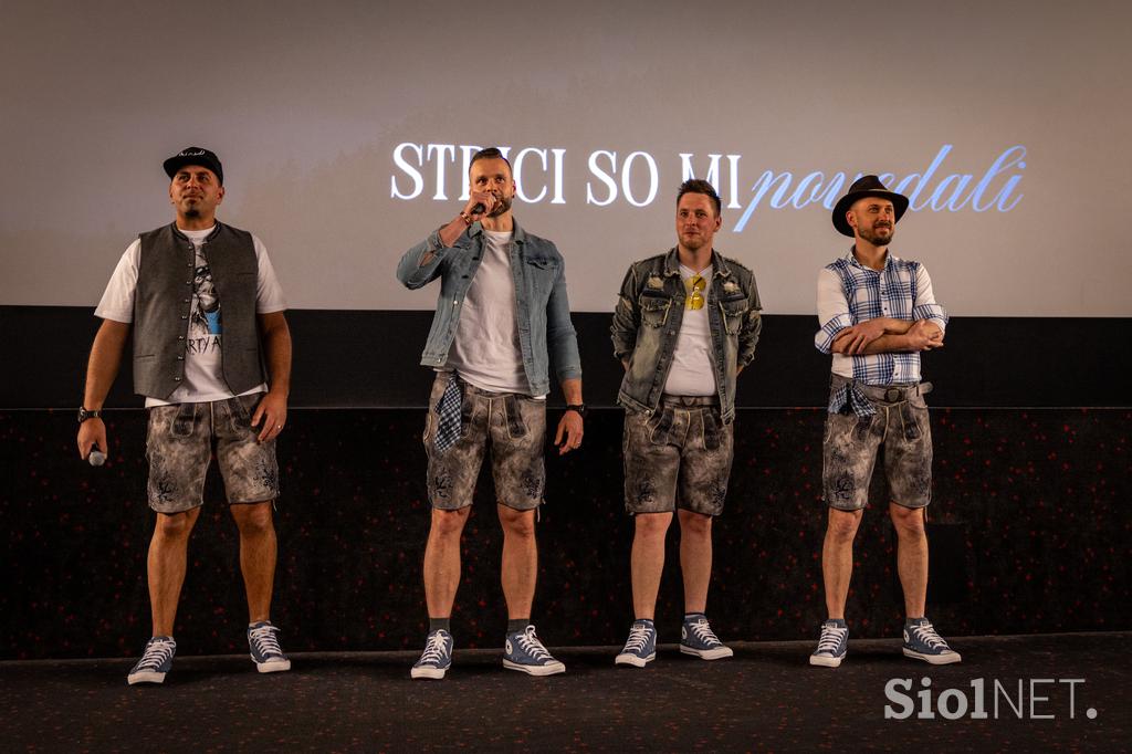 Predpremiera albuma Strici so mi povedali Fehtarji