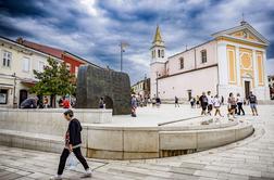 V središču Poreča napadena mlada Slovenca