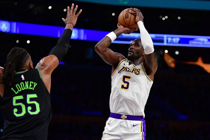 Deandre Ayton je dosegel 22 točk in 12 skokov. | Foto: Reuters