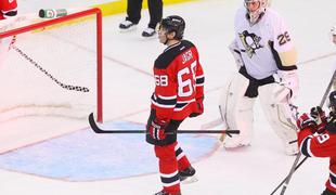 Večer veteranov: Jagr zabijal, Thomas jubilejno