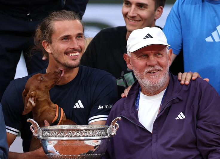 Alexander Zverev v družbi svojega očeta | Foto: Reuters
