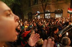 Na tisoče Madžarov protestiralo poti Orbanovi vladi