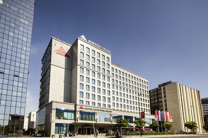 Hotel Ljubljana Austria Trend Hotel | Štirizvezdični hotel, ki ga je sklad Generali Adriatic Value Fund od avstrijske družbe CA Immo kupil leta 2019, stoji ob severni ljubljanski obvoznici. 