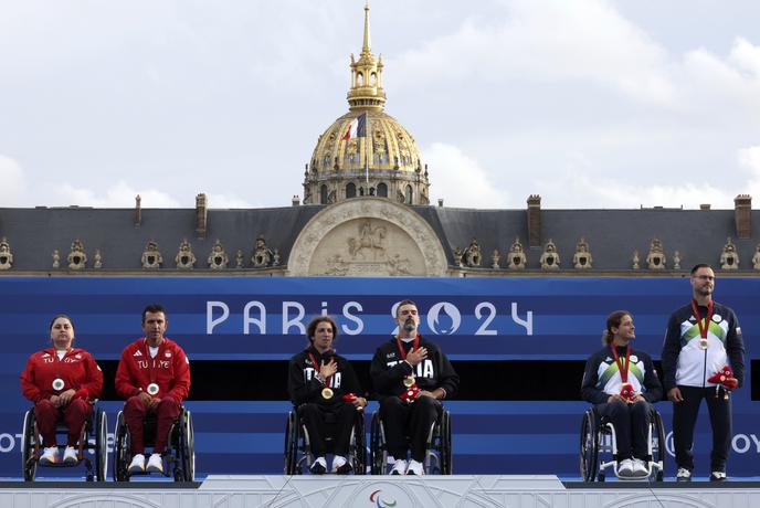 Ponosni na medaljo, ki pomeni veliko spodbudo