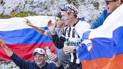 Bili smo na vzponu Monte Grappa in imeli kaj videti, tudi Pink Panterja na begu #foto #video