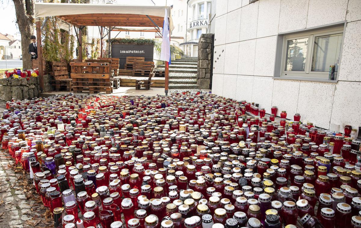 Nataša Pirc Musar, predsednica, obisk, Novo mesto, sveča, pogovori | Preiskava še ni zaključena.  | Foto STA