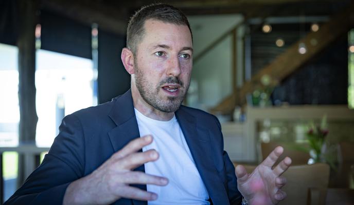Gostinec o večerjah vplivnežev: Fotografirajo jo 20-krat, rečejo, da je hladna, in zahtevajo novo
