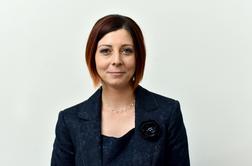 Poslanka Karmen Furman okužena s koronavirusom