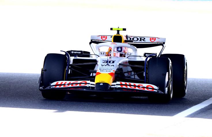 Liam Lawson se v dirkalniku ekipe Racing Bulls znajde precej bolje kot v Red Bullovem. Sicer je nekaj počasnejši, a lažje vodljiv. | Foto: Reuters