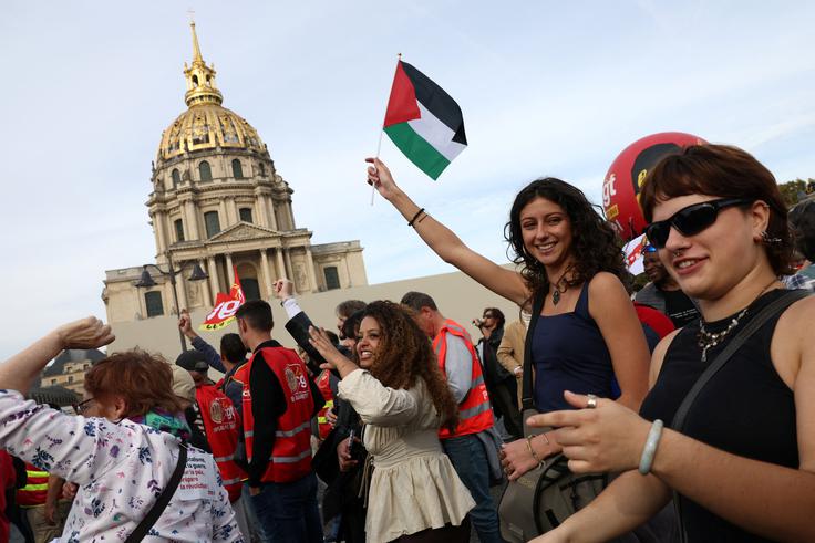 Množični protesti  | Foto: Reuters