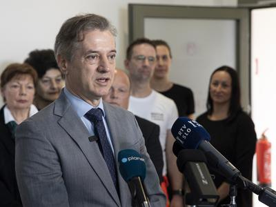 Premier Golob obisk Posavja sklenil v jedrski elektrarni v Krškem #vŽivo