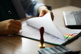 V Sloveniji vlada škodljiva birokracija