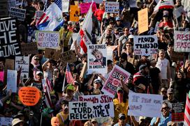 Množični protesti proti Trumpu