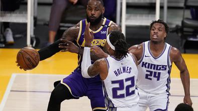 Šestdeset točk Tatuma za zmago Bostona, Sacramento pokvaril vrnitev prvega zvezdnika lige NBA #video