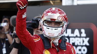 Navdušenje v Monaku: Leclerc prvi, Verstappen prvič premagan, in to kako!