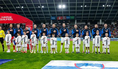 Slovenci samo za čast, deli se še pet vstopnic za mundial