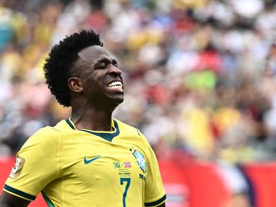 Vinicius Junior osupnil z lepotnim posegom in novim videzom