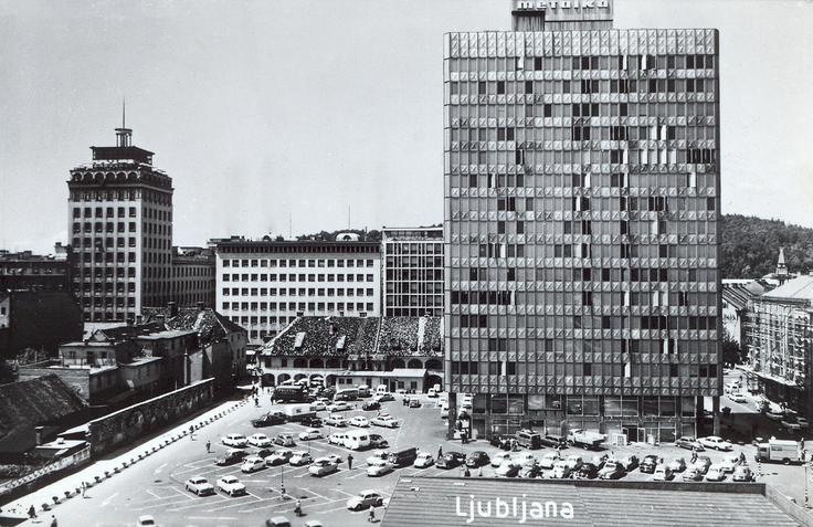 Metalka z zadnje strani pred letom 1973 (foto: arhiv Martina Rotovnika, oblikovalca in urednika Facebookove strani Stare fotografije in razglednice). | Foto: 