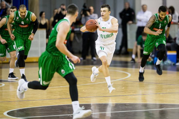 Žan Mark Šiško je pokopal svoj nekdanji klub in še poglobil njegovo krizo. | Foto: Sportida