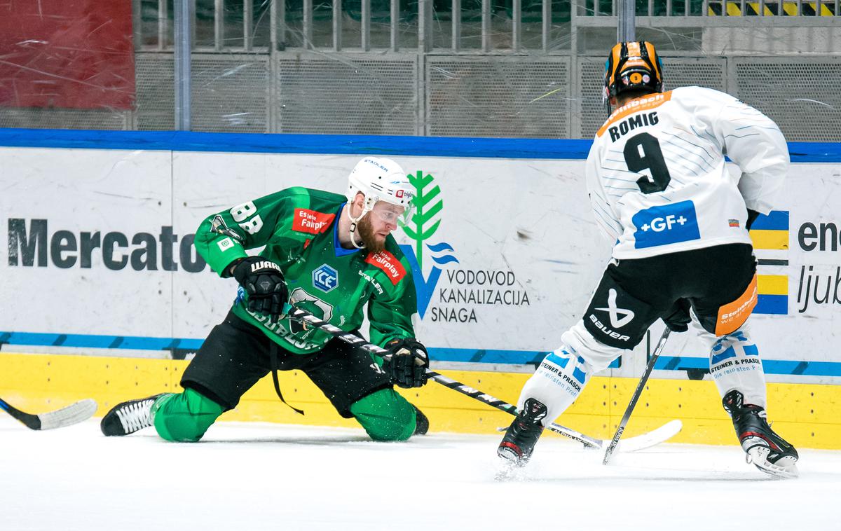 HK Olimpija Linz | Hokejisti Olimpije so s 4:5 izgubili z Linzem. | Foto HK Olimpija/Domen Jančič