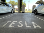 Tesla polnilnice polnilnica
