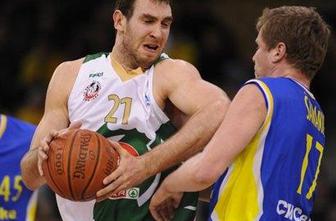 Olimpija zmlela Hopse
