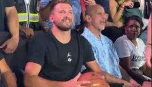 Izklesani Luka Dončić znova navdušil #video