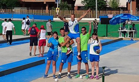 Še tretja zlata za Slovenijo v Tarragoni! Prigaral jo je balinar Borčnik.