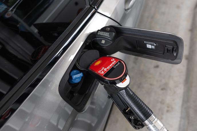 bencin gorivo bencinska črpalka | Nove cene goriv bodo veljale do ponedeljka, 20. maja.  | Foto Shell Adria