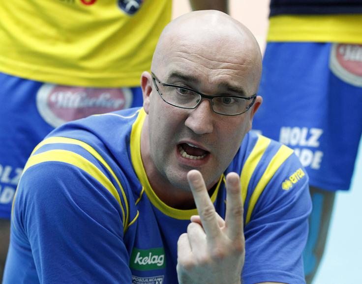Nekdanji slovenski odbojkar Bogdan Kotnik je Korošec. Življenje ga je pripeljalo in zadržalo v Ljubljani, kjer je tudi doktoriral. Ima visoke trenerske cilje, ki jih kombinira s poučevanjem športne vzgoje. | Foto: Guliverimage