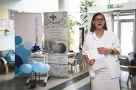 Donacija CTG-aparata porodnišnici Postojna