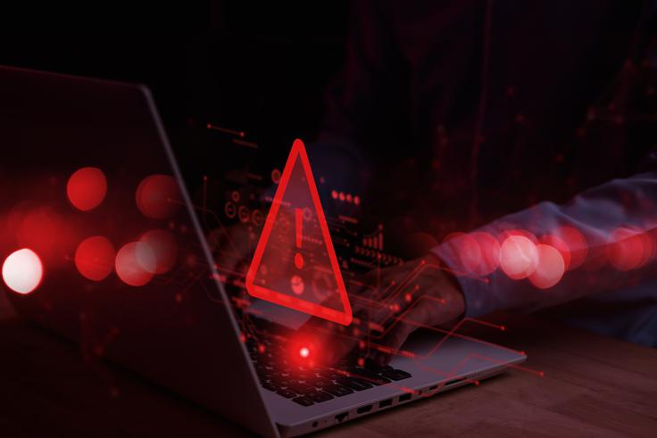 Podjetje Cybersecurity Ventures je leta 2020 napovedalo, da bo v roku petih let skupni znesek škode, ki jo povzroči kibernetski kriminal, presegel vsoto denarja, ki se letno obrne v globalni trgovini s prepovedanimi drogami.  | Foto: Shutterstock
