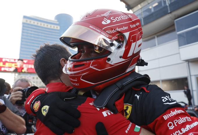 Prvič letos veseli Leclerc. | Foto: Reuters