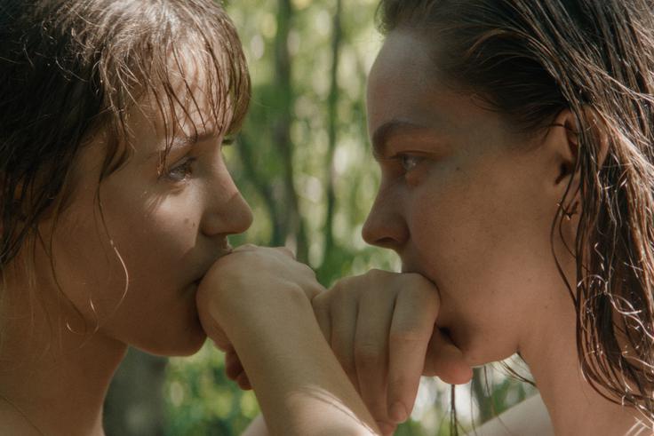 Film Kaj ti je deklica, ki pobira mednarodne nagrade, si je v Sloveniji skoraj nemogoče ogledati v kinu. | Foto: Spok Films