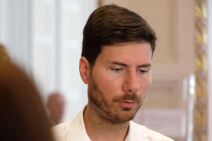 Ivan Pernar | Eden tistih, ki omenjene Hrvate kritizira že dalj časa, je nekdanji hrvaški poslanec in aktivist Ivan Pernar.  | Foto STA