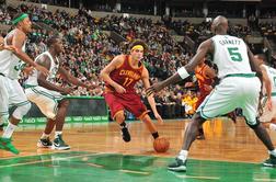 Tesna zmaga Bostona v Clevelandu