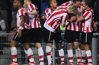 VIDEO: Matavž zatresel mrežo, PSV šokiran