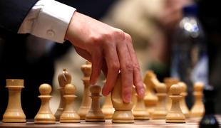 Na šahovskem turnirju izzivalcev štirje remiji