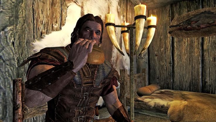 Še enkrat omenimo Skyrim. Če junak v inventarju nosi preveč stvari in je zato pretežak za normalno hitro premikanje, lahko to težavo reši tako, da poje in popije za sto kilogramov hrane in čarobnih napojev, ki jih nosi s sabo v malhi. Takoj bo namreč tehtal sto kilogramov manj. | Foto: 