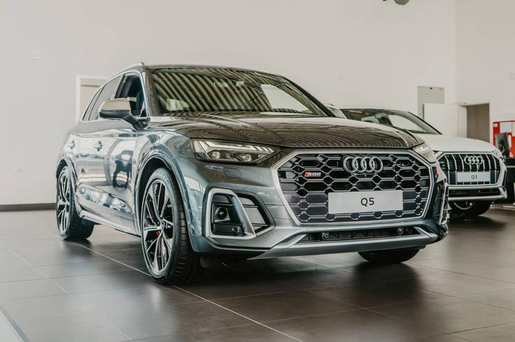 Simbolična fotografija vozila, na fotografiji so prikazani nekateri elementi dodatne opreme, ki so na voljo za doplačilo. | Foto: Porsche Inter Auto