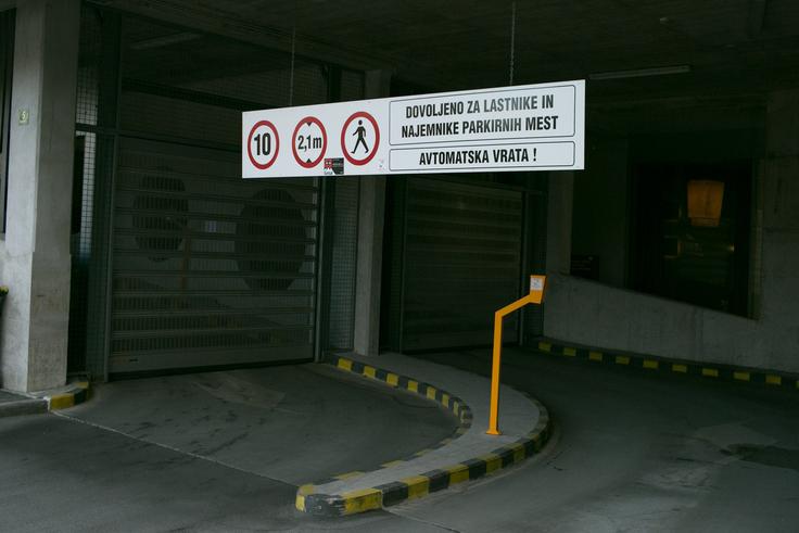 Zainteresirani kupci morajo za sodelovanje na dražbi najpozneje do 12. marca vplačati varščino v višini deset odstotkov izklicne cene. | Foto: Klemen Korenjak