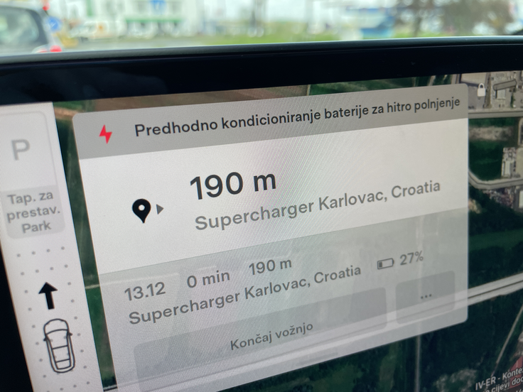Obvestilo o predpripravi baterije za učinkovito polnjenje. | Foto: Gregor Pavšič