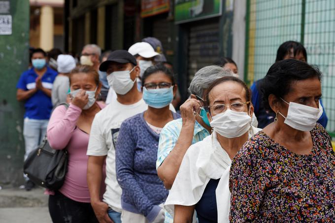 V Ekvadorju so od 29. februarja, ko so potrdili prvi primer, našteli 7.500 primerov okužb z novim koronavirusom. Po uradnih podatkih je za covid-19 umrlo 333 ljudi. | Foto: Reuters
