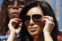 Avtomobil v garaži Kim Kardashian stal 325 tisoč dolarjev