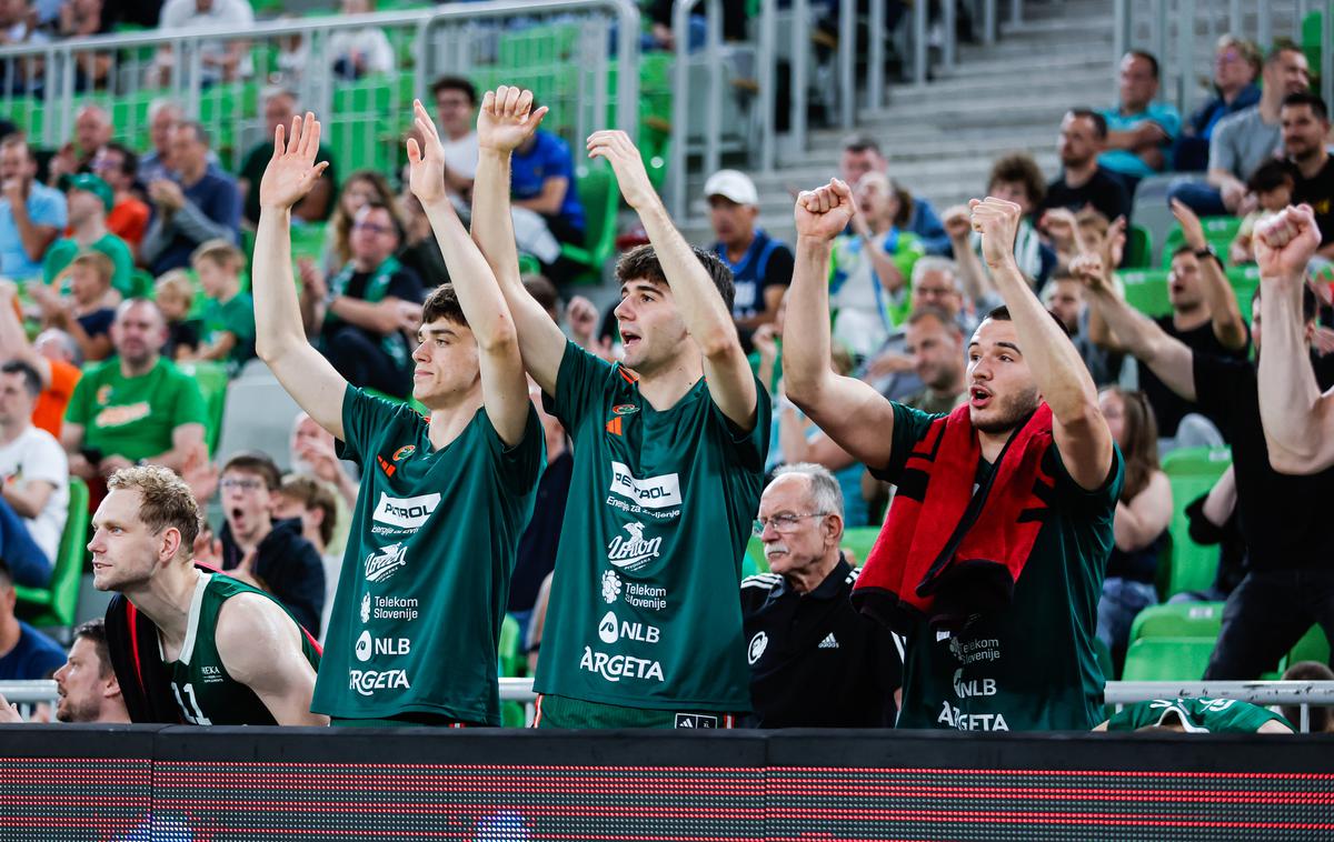 Cedevita Olimpija : Krka | Zmaji pozdravljajo še enega poletnega novinca. | Foto Aleš Fevžer